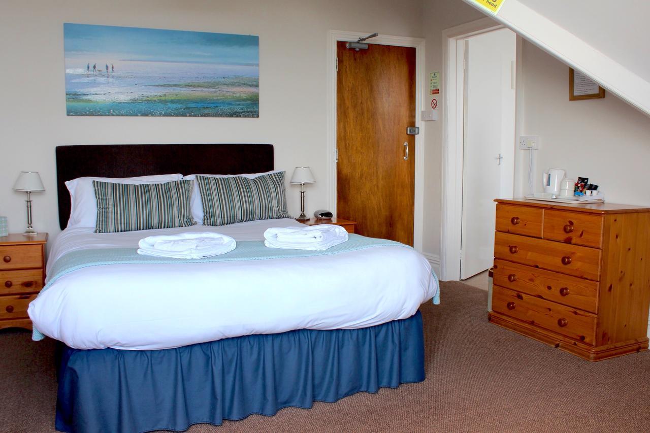 By The Sea Bed And Breakfast Eastbourne Exteriör bild
