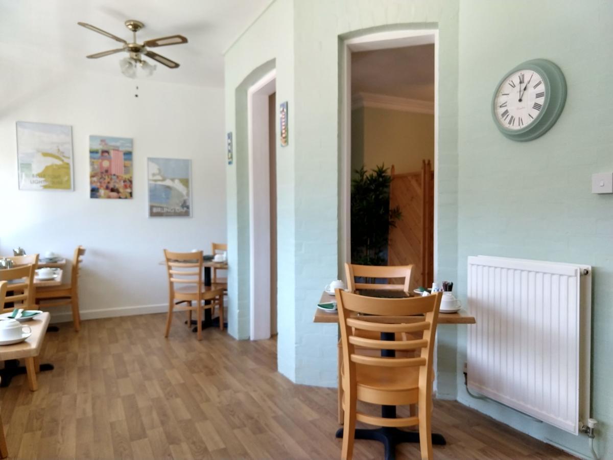 By The Sea Bed And Breakfast Eastbourne Exteriör bild